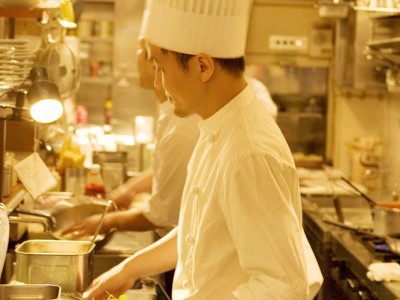 澳大利亞中西餐廚師、服務員