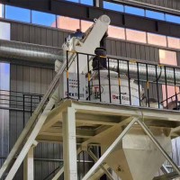 爆料！水泥制品攪拌機(jī)以“行星”運(yùn)行強(qiáng)化物料混合系統(tǒng)性和協(xié)調(diào)性